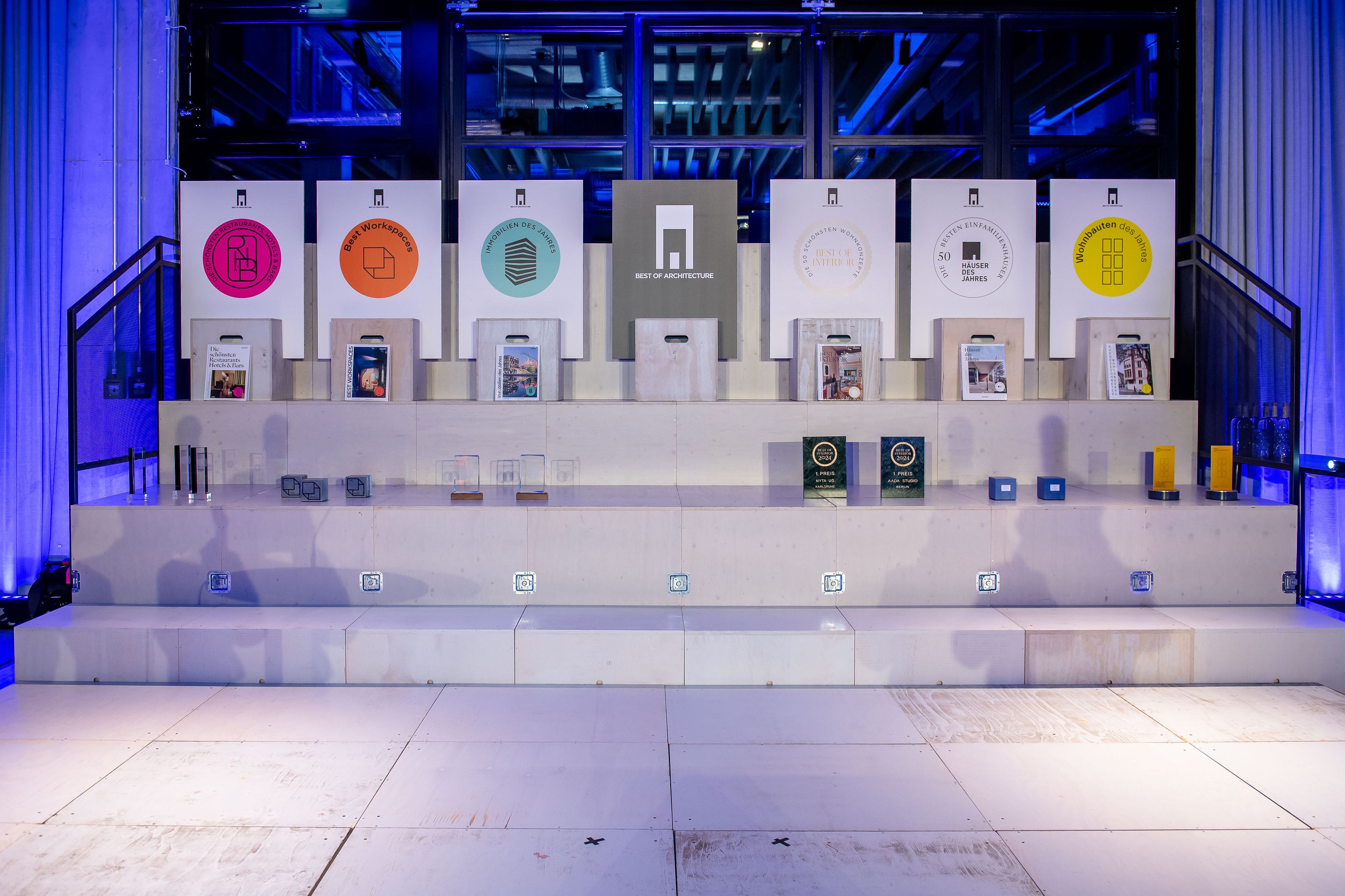 440 BESTOFARCHITEC24 PJK5988d