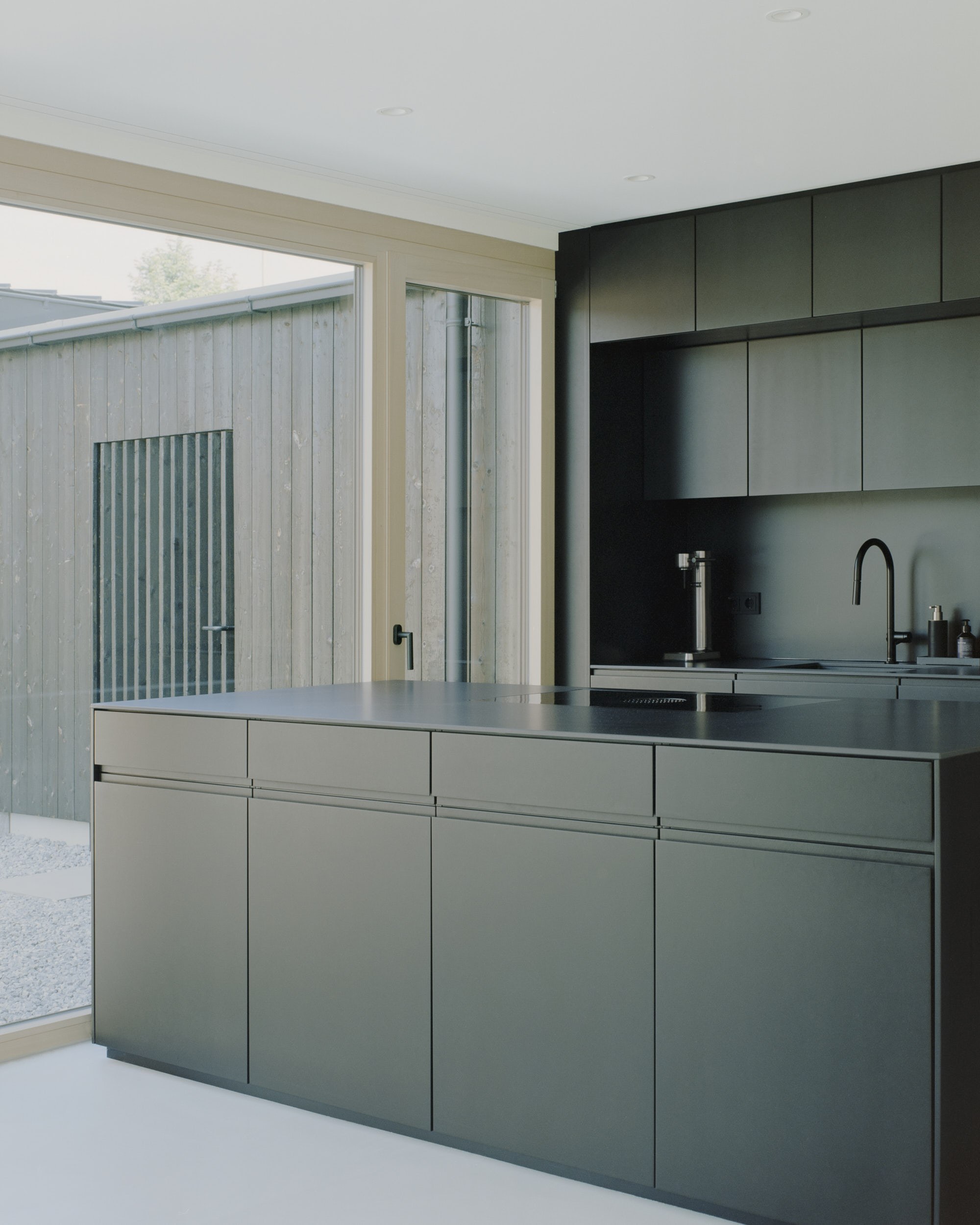 240719 0105 Bryn Donkersloot Robert Maier Architekten Winhoering House 240719 0105 Bryn Donkersloot Robert Maier Architekten Winhoering House